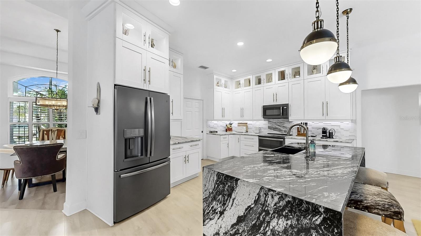 SYMPHONY ISLES UNIT FOUR - Residential