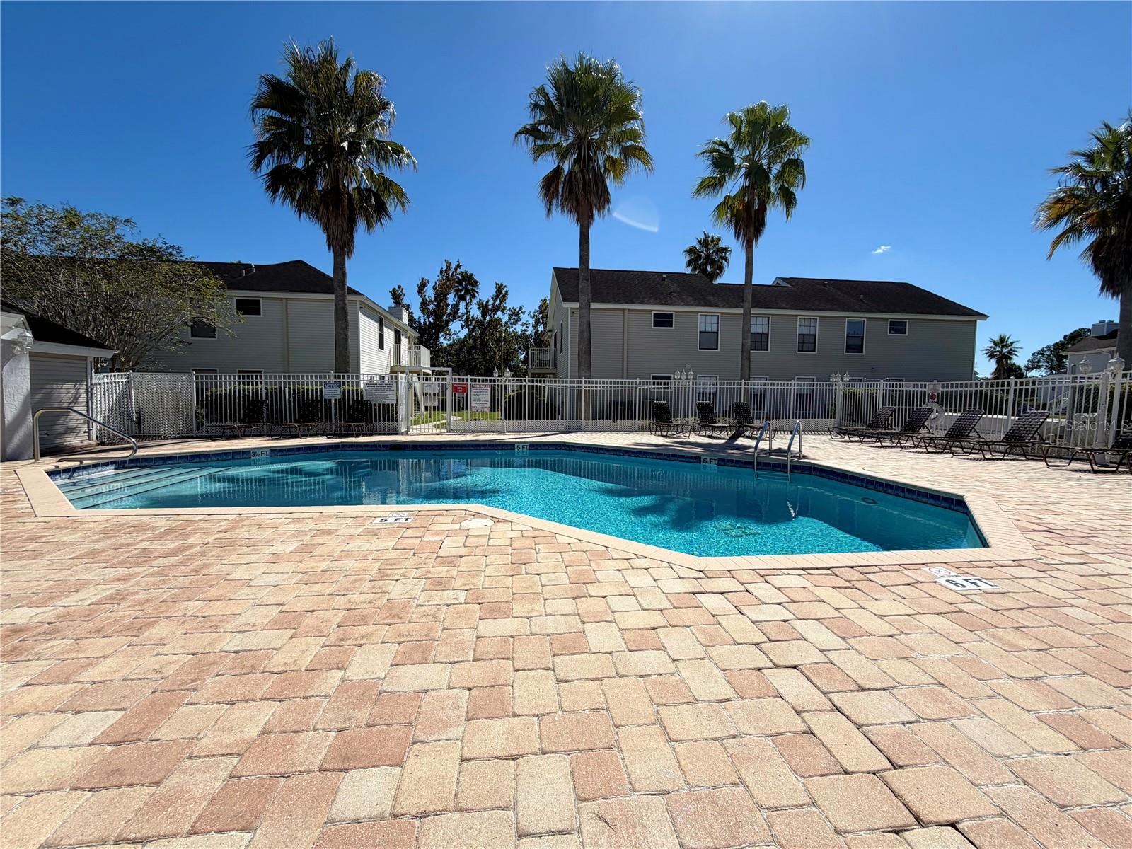 VILLAS AT SHADDOW BAY - Residential