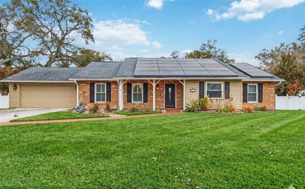 Photo of 5304 Rosecrest Circle, Tampa, FL 33617 (MLS # TB8476198)