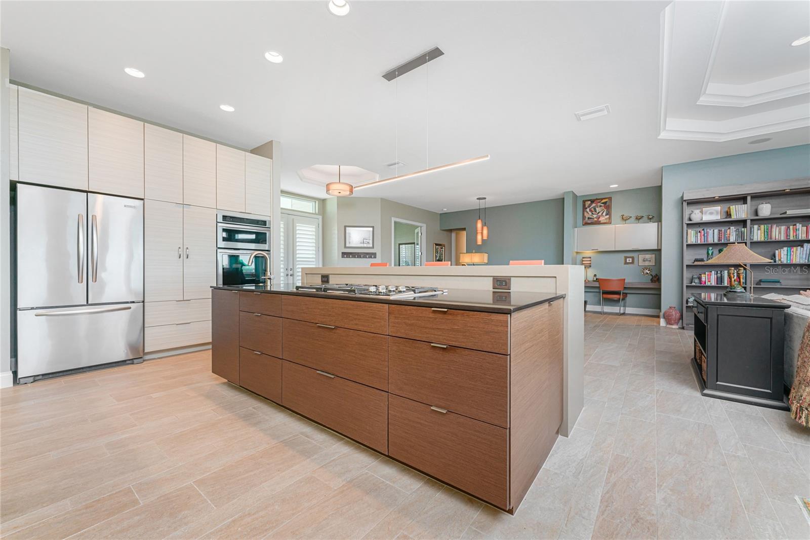 PIRATE HARBOR 01 - Residential