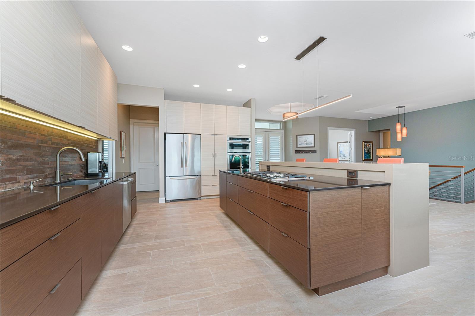 PIRATE HARBOR 01 - Residential