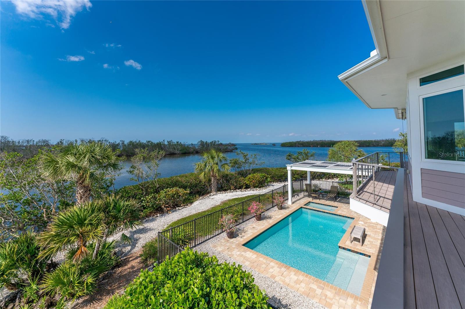 PIRATE HARBOR 01 - Residential