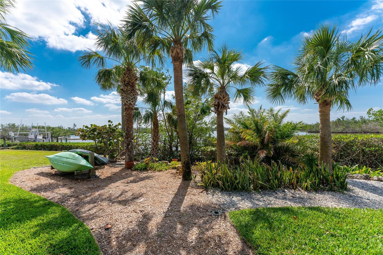 PIRATE HARBOR 01 - Residential