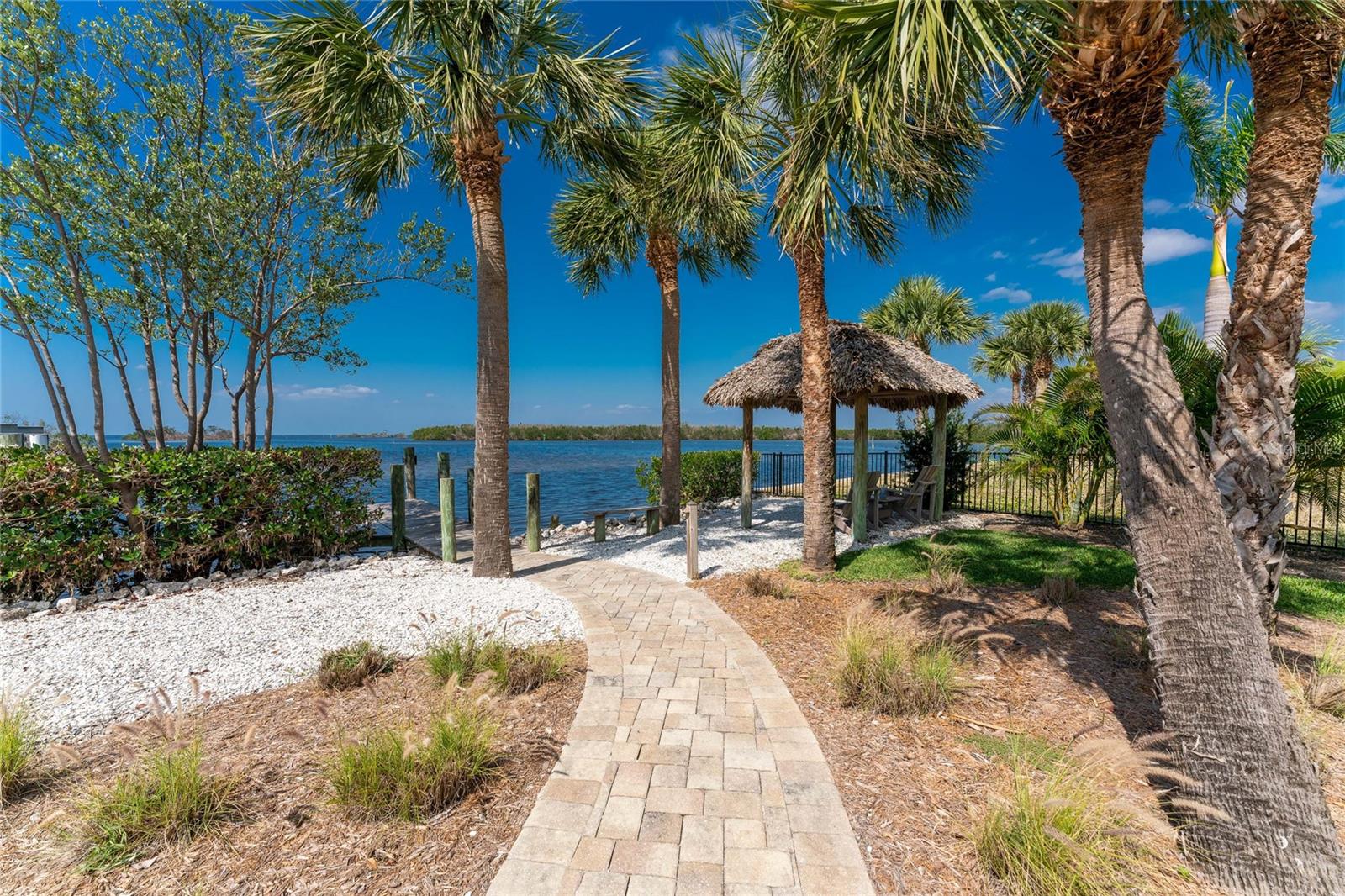 PIRATE HARBOR 01 - Residential