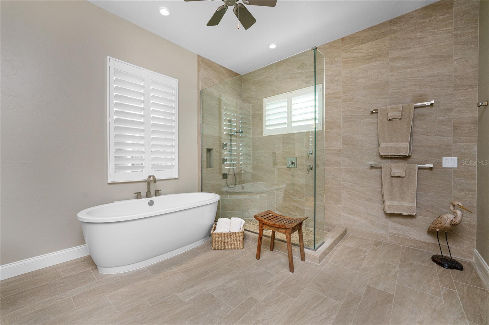 PIRATE HARBOR 01 - Residential