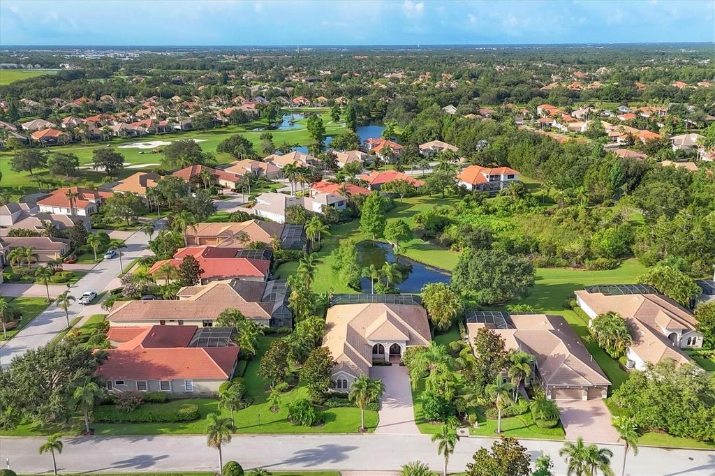Photo of 13818 Milan Terrace, Lakewood Ranch, FL 34202 (MLS # A4657880)