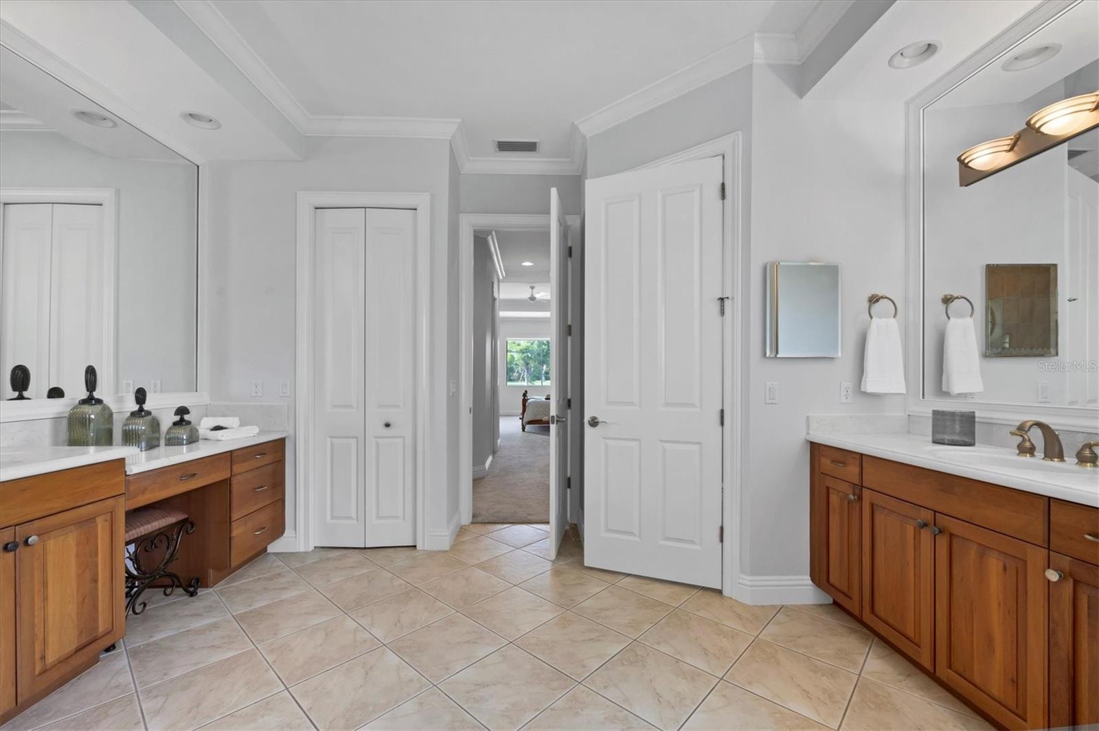 LAKEWOOD RANCH COUNTRY CLUB VILLAGE R&S - Residential