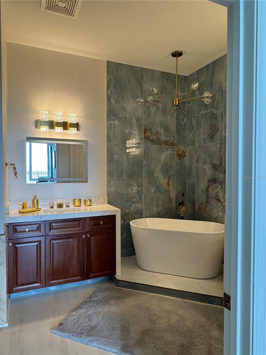 HAMMOCK BEACH CLUB - Residential