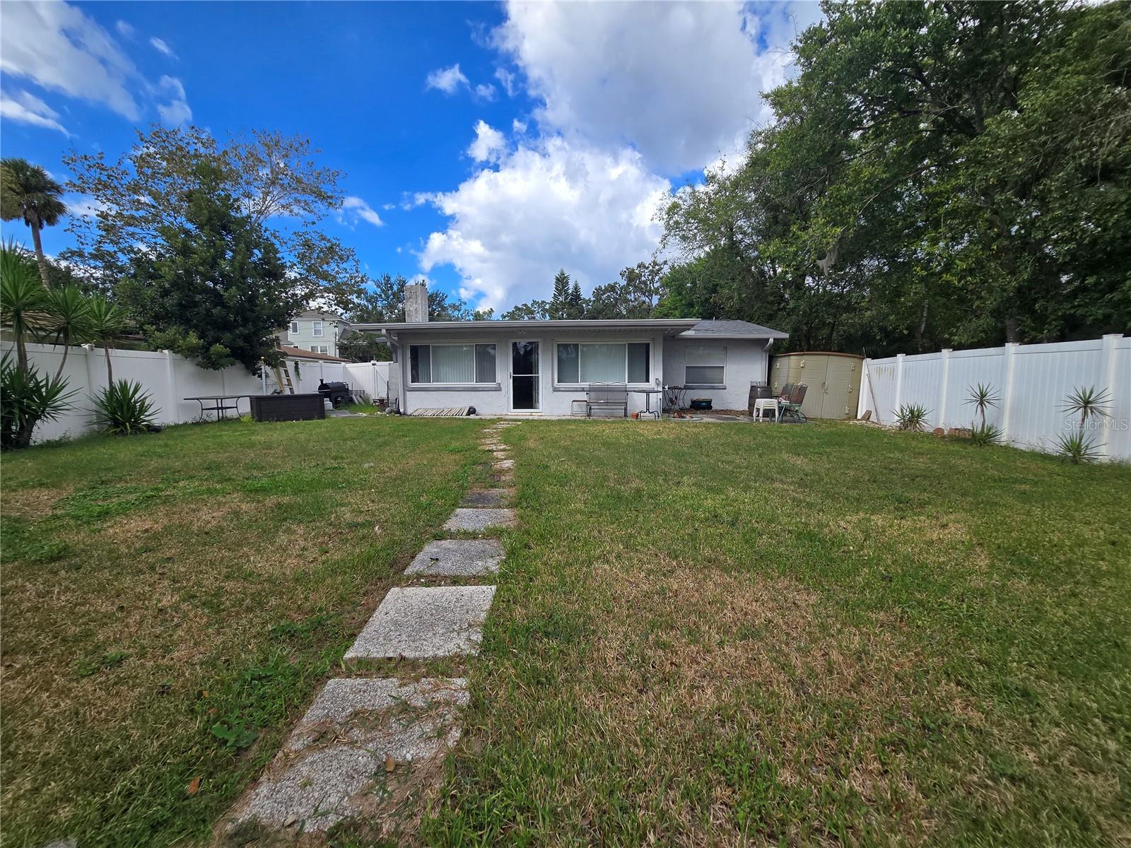 BEACON WOODS GOLF COUNTRY - Residential