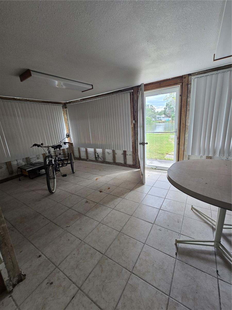 BEACON WOODS GOLF COUNTRY - Residential