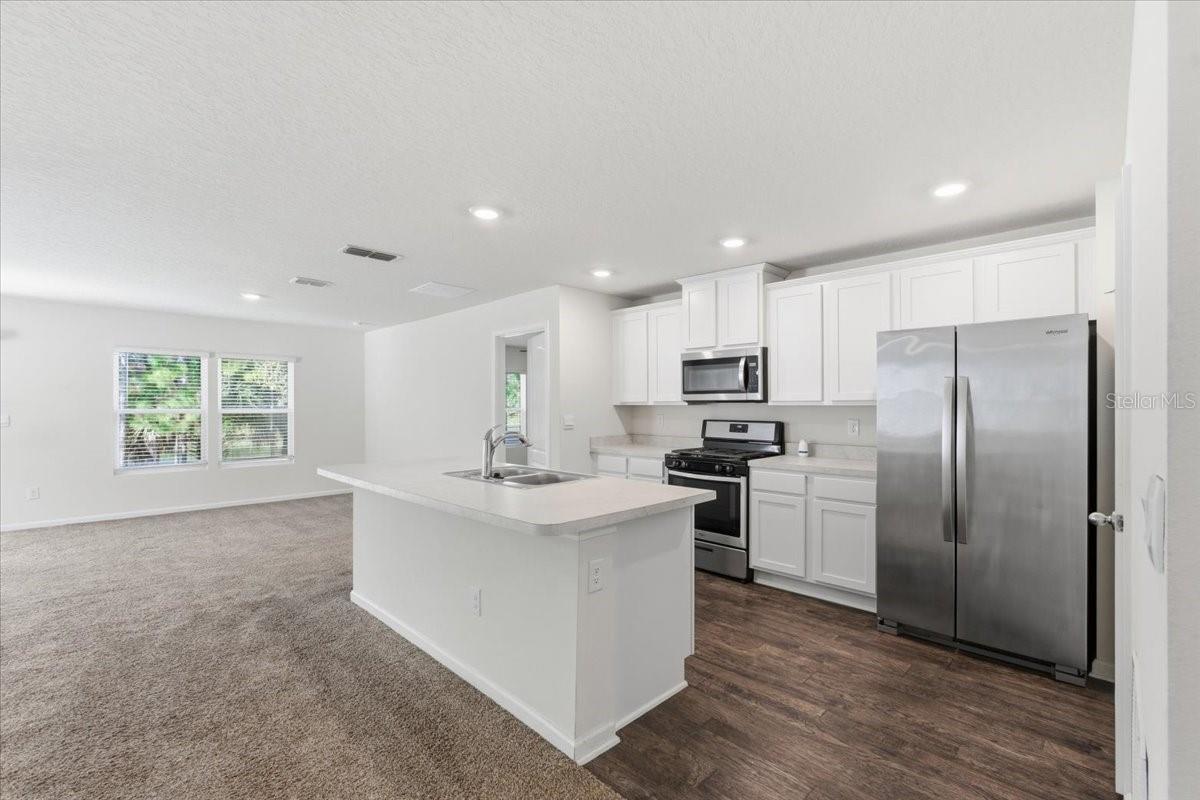 GRAND RESERVE AND GOLF CLUB - Residential