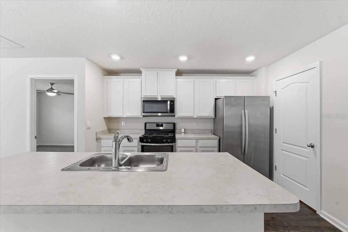 GRAND RESERVE AND GOLF CLUB - Residential