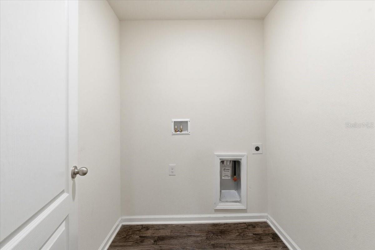 GRAND RESERVE AND GOLF CLUB - Residential