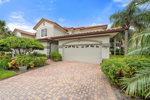 Photo of 8406 Miramar Way #8406, Lakewood Ranch, FL 34202 (MLS # A4686786)
