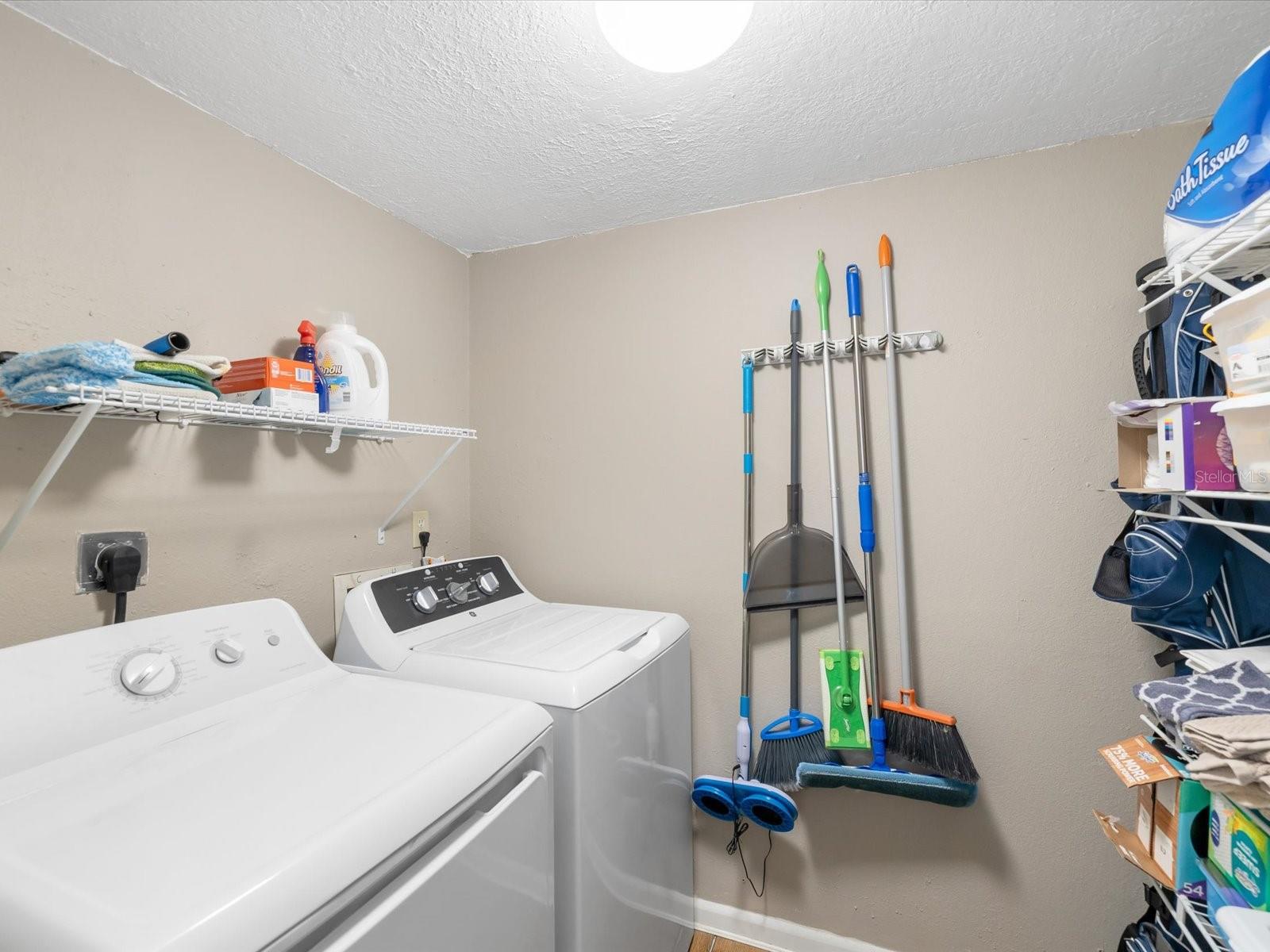 PINE RIDGE AT LAKE TARPON VILLAGE - Residential