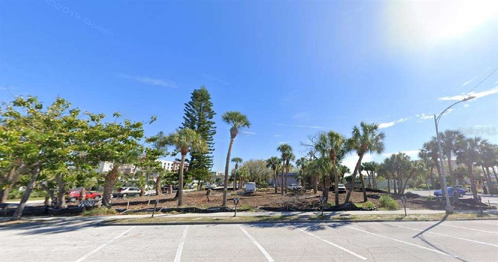 MANDALAY UNIT 5 - Land