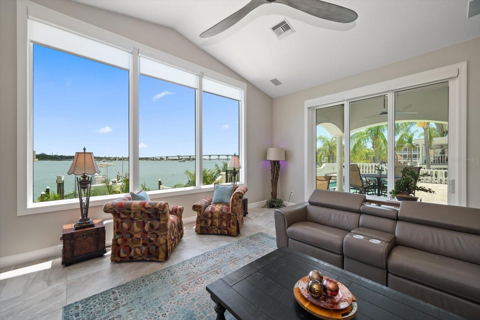 SUNSET BAY LOT 14 - Residential