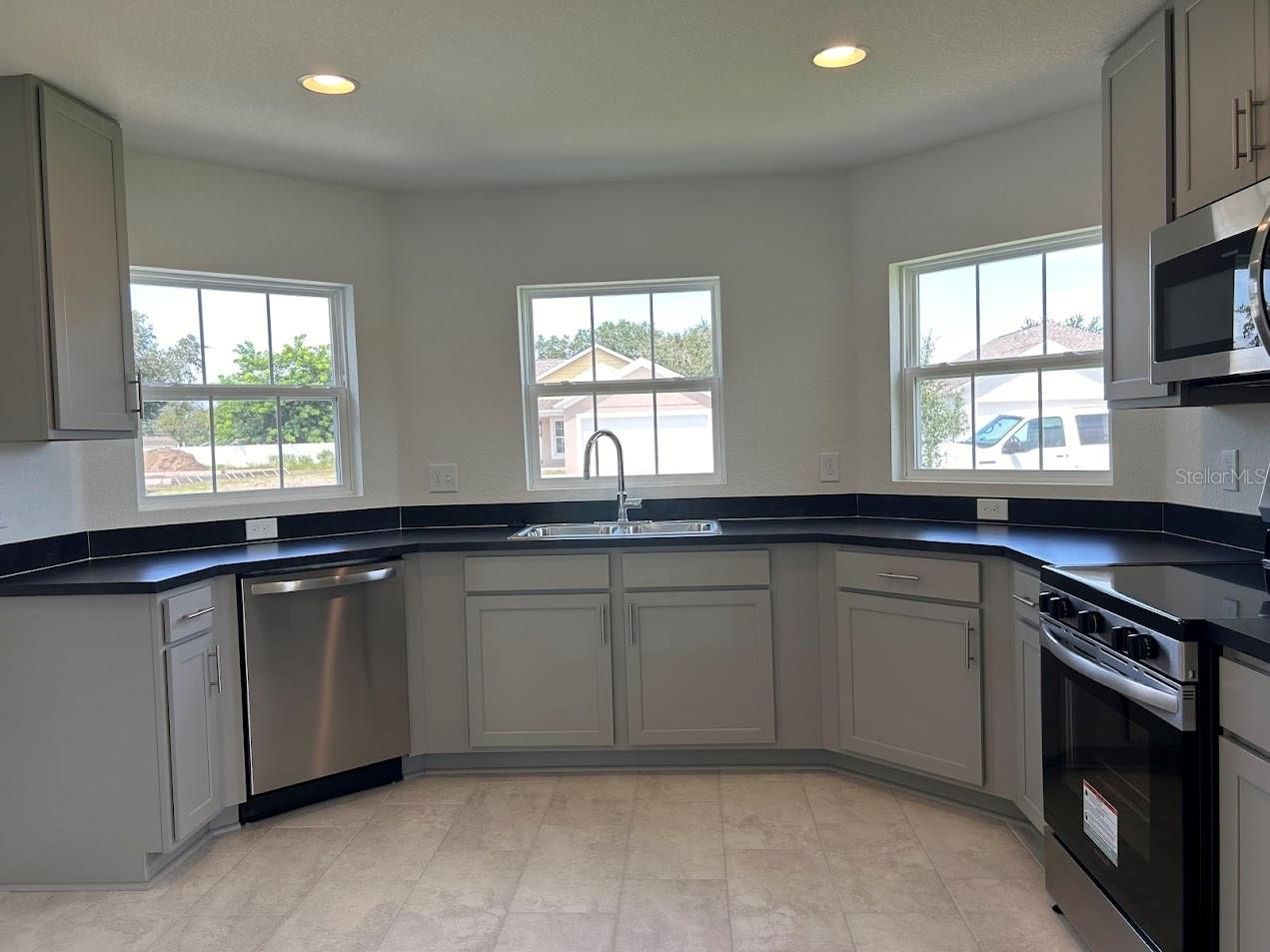 1218 NAVEL ROAD