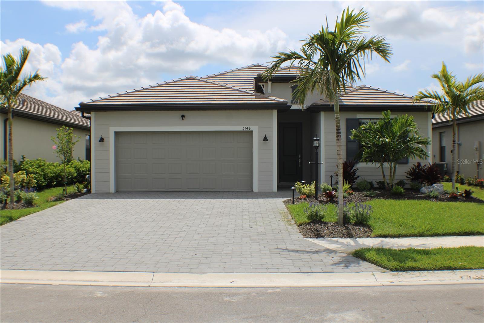 Annual Rental – Marsala Executive Home in Lorraine Lakes - Available Immediately | Annual Rental.
Single-Story Executive Home. Approx. Size: 2,201 sq ft | Bedrooms: 3 + Den | Bathrooms: 3 | 2-Car Garage.
Open & Spacious Design - Light-filled Great Room, dining area, and well-equipped kitchen flow seamlessly, accentuated by large sliding doors that open to a screened lanai—ideal for indoor-outdoor living
Primary Suite Sanctuary - Located at the rear of the home for enhanced privacy, with dual sinks, soaking tub, separate shower, and two generous walk-in closets
Private Guest Suite + Versatile Den - One bedroom suite nestled near the foyer for guests; a flexible den off the entry serves as a home office, study, or optional fourth bedroom
Functional Layout for Everyday & Entertaining - The seamless flow between living spaces and alfresco lanai makes this home perfect for hosting, family time, or simply relaxing
Community Amenities - Resort-Style Clubhouse with fitness center, aerobics studio, café/bar, and social lounges. Aquatic & Outdoor Recreation: multiple pools (splash pad + spa), playground, walking trails, and sports courts (tennis, pickleball, basketball, bocce). Nature & Trail Access: more than 150 miles of scenic walking/biking paths through lakes and preserves
Full-Service Gated Community: includes gated security, lawn care, irrigation, cable, internet, and lifestyle events. Ideal For Families, professionals, or anyone seeking a maintenance-free, upscale annual rental in a top-tier Lakewood Ranch community, with room to live, work, and entertain comfortably.
Easy access to I-75, Sarasota–Bradenton Airport, top-rated schools, shopping centers, dining, and Gulf Coast beaches
Included in Rent: HOA fee, exterior maintenance, basic cable/internet, access to community amenities.