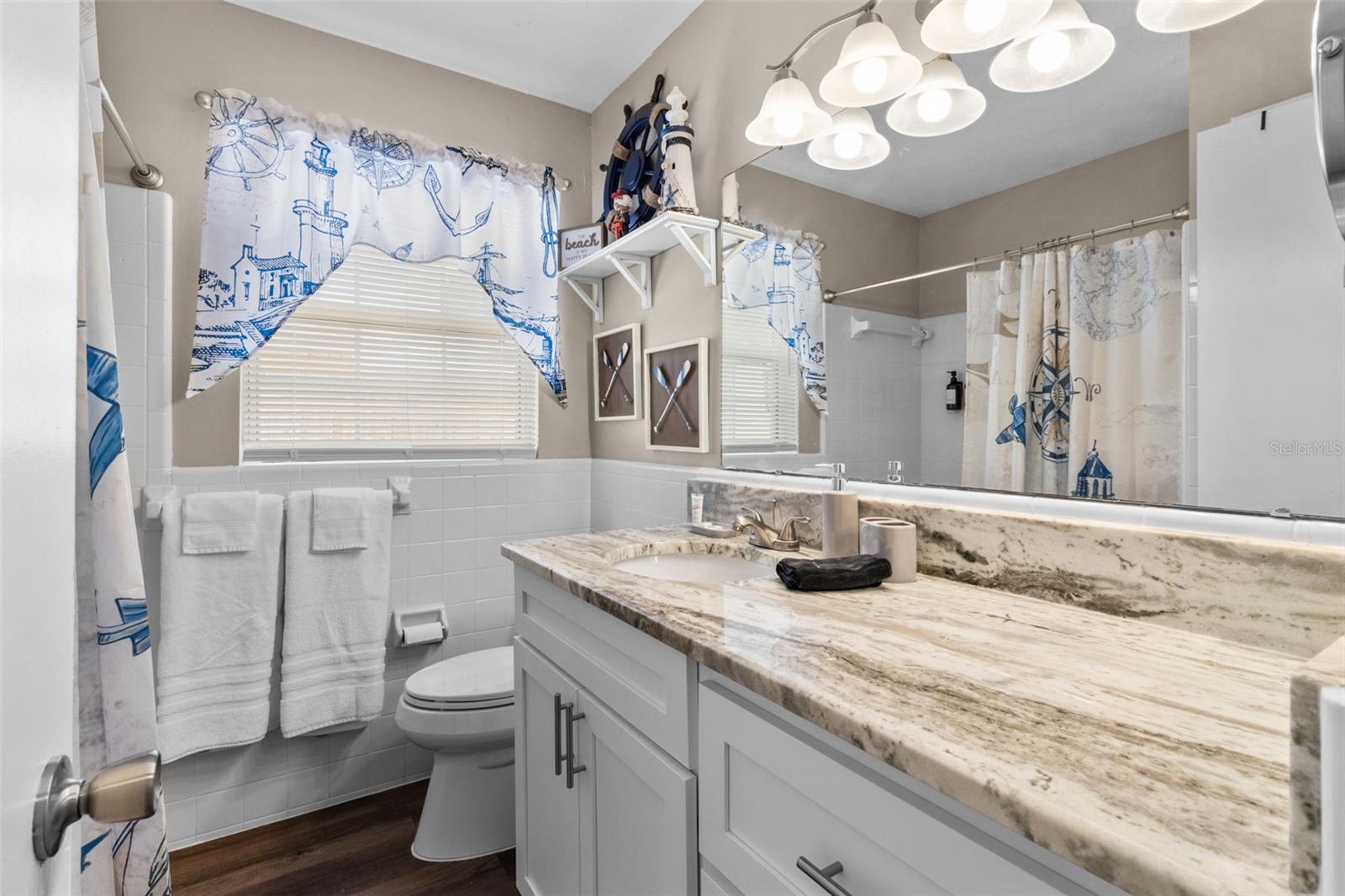 CASA DEL SOL FIFTH UNIT - Residential