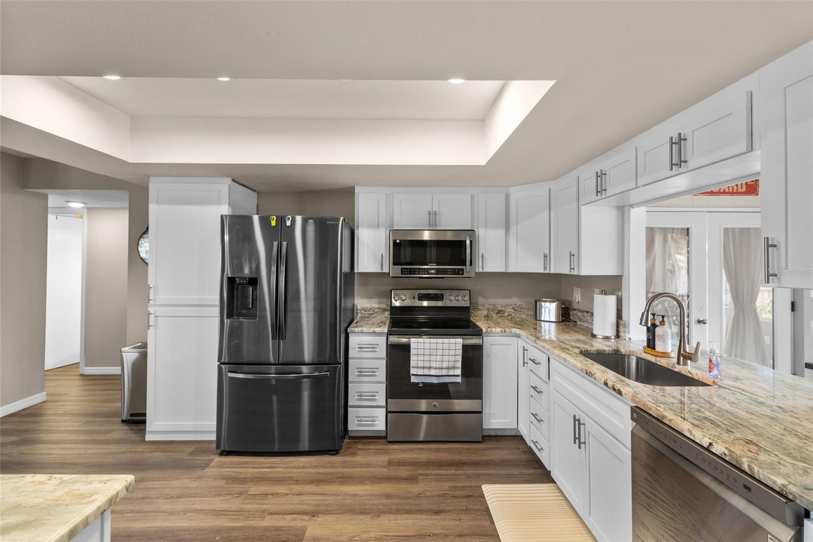 CASA DEL SOL FIFTH UNIT - Residential