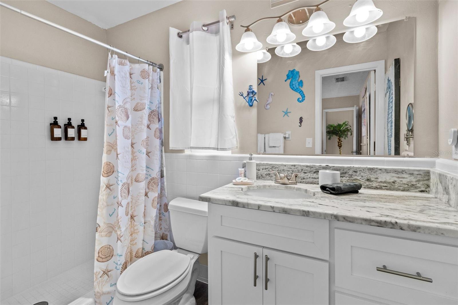 CASA DEL SOL FIFTH UNIT - Residential