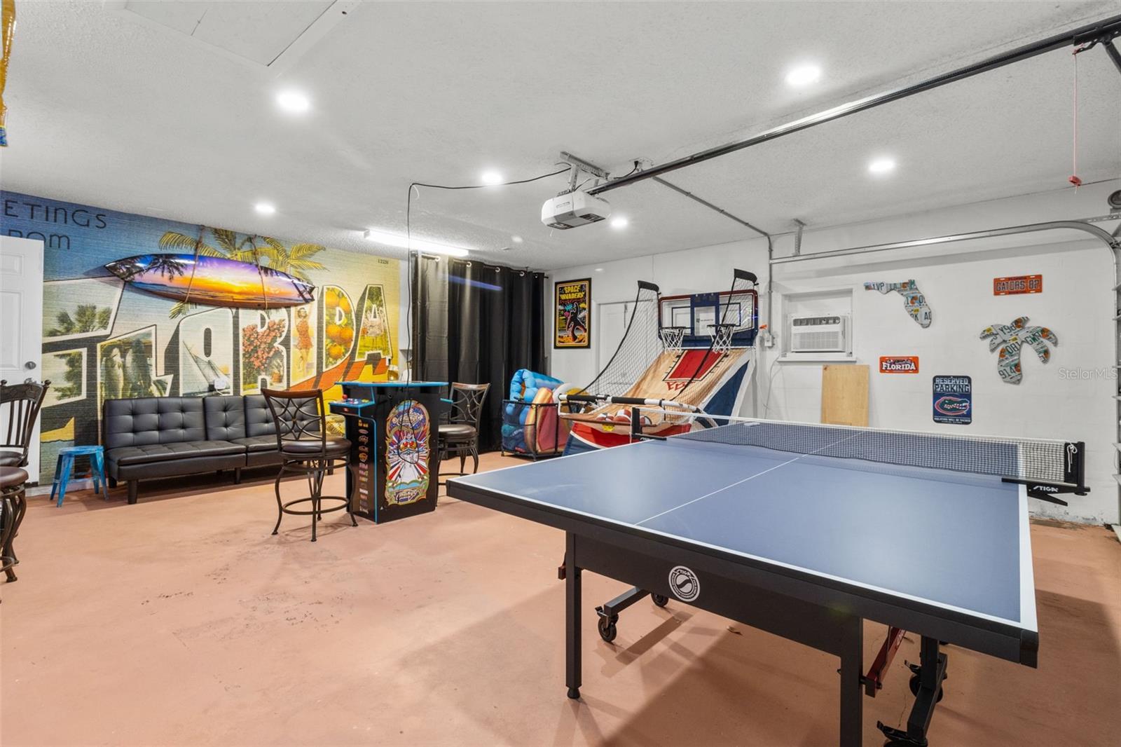 CASA DEL SOL FIFTH UNIT - Residential