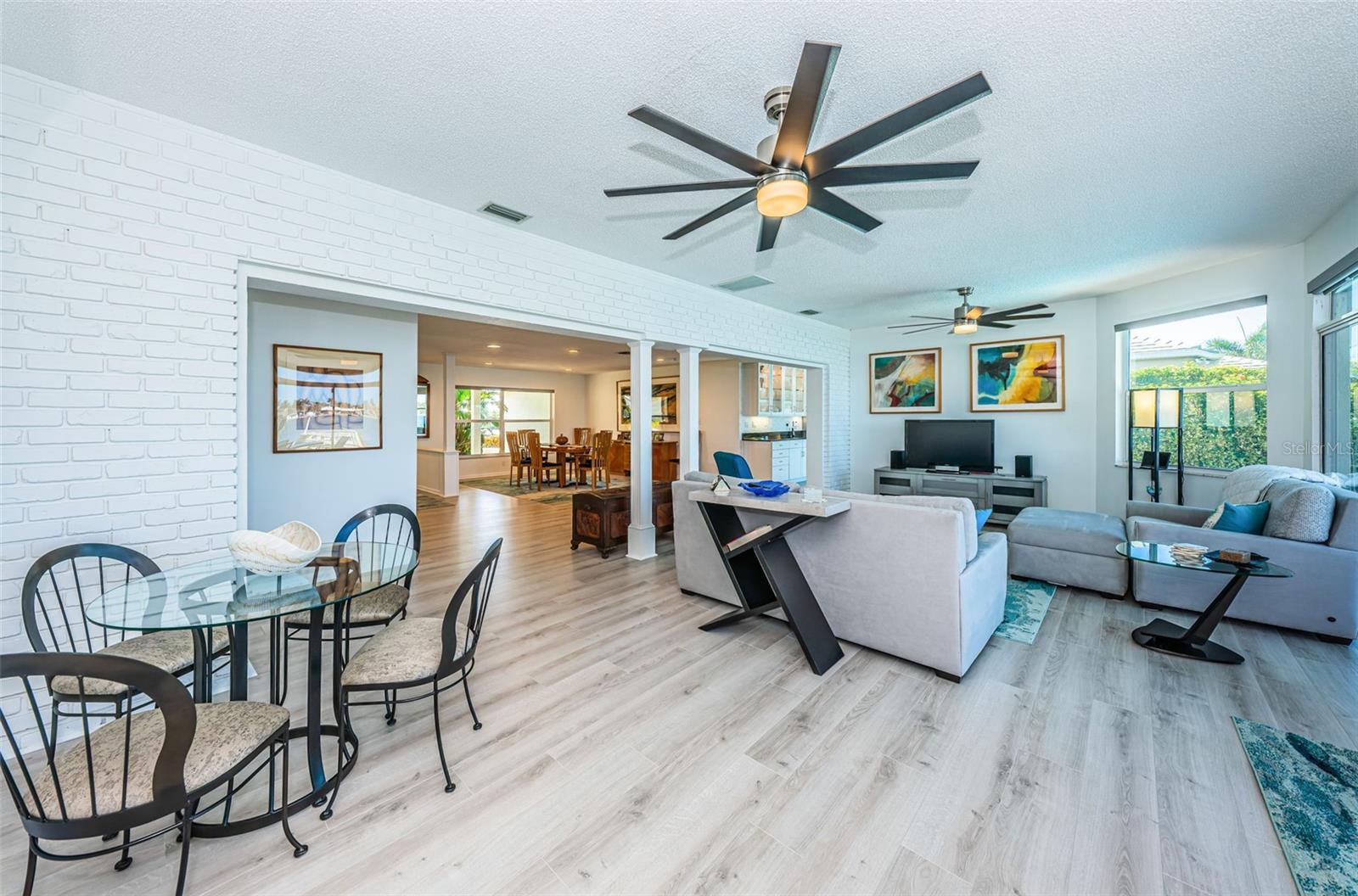 BRIGHTWATER BEACH ESTATES 1ST ADD - Residential