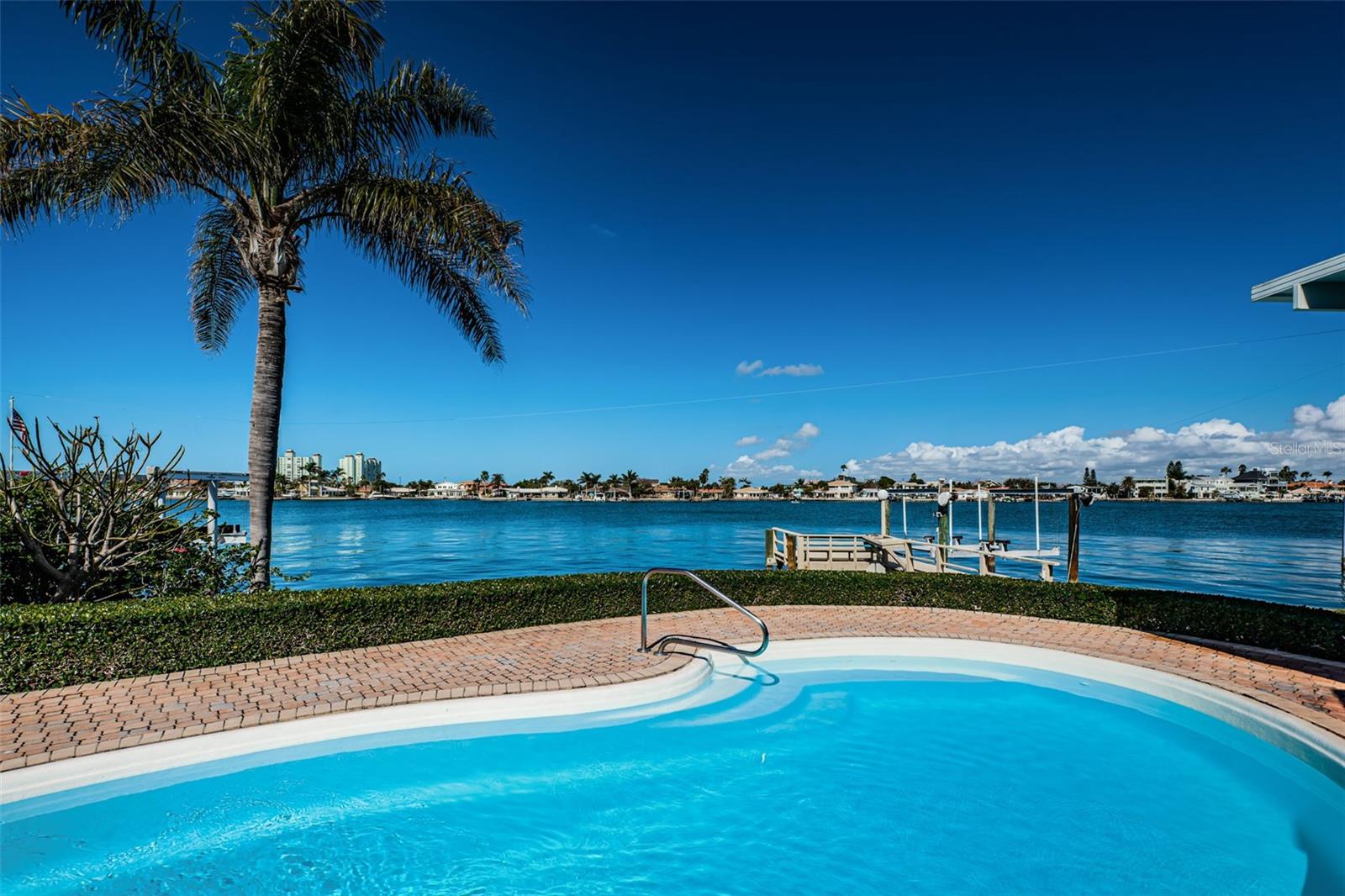 BRIGHTWATER BEACH ESTATES 1ST ADD - Residential