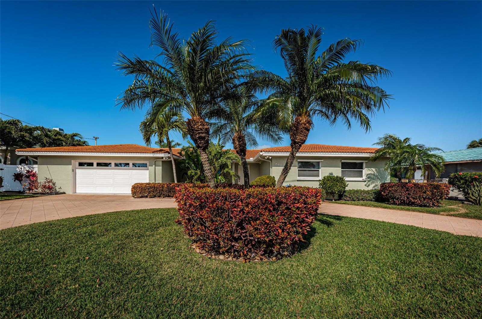 BRIGHTWATER BEACH ESTATES 1ST ADD - Residential