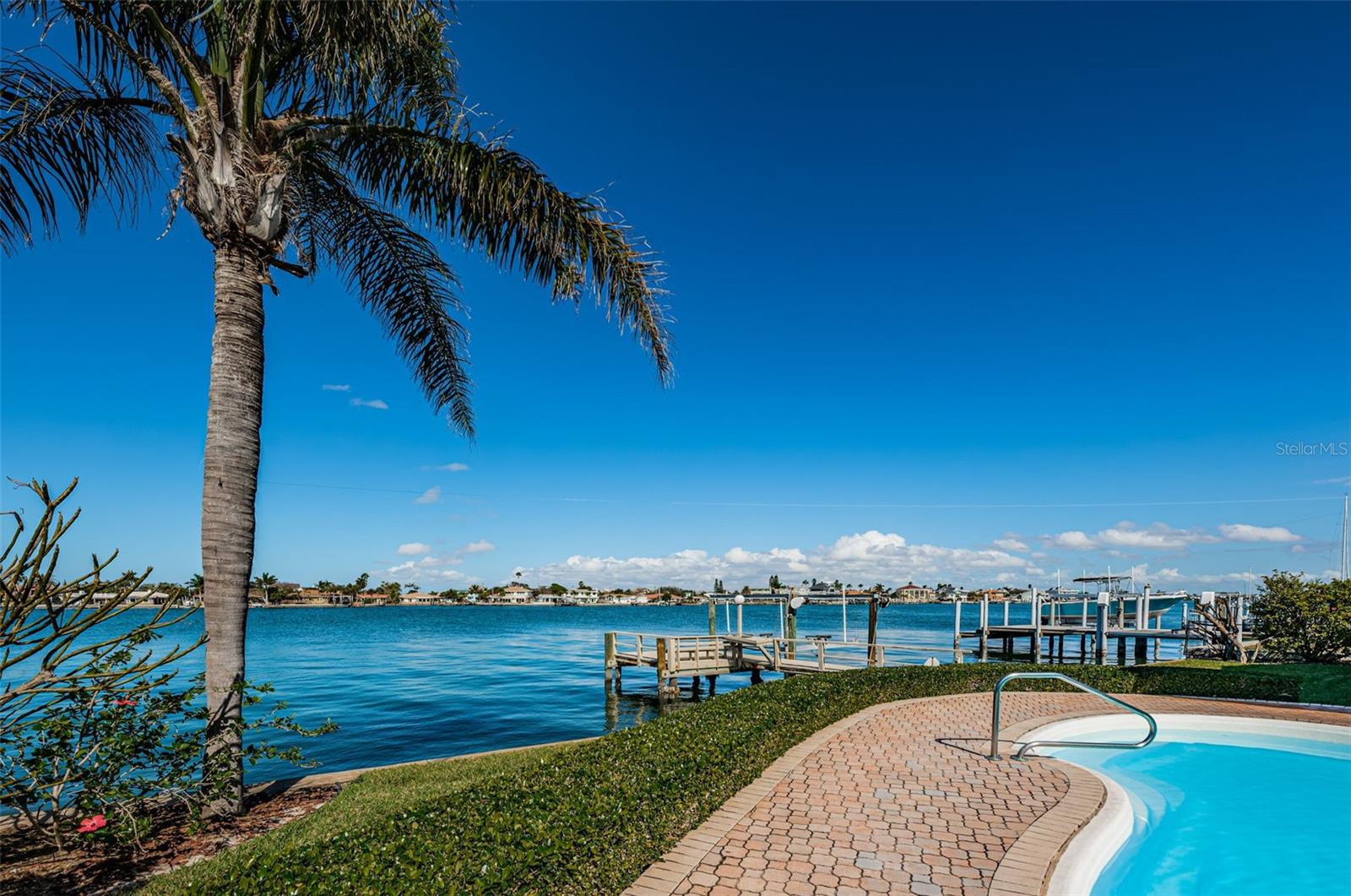 BRIGHTWATER BEACH ESTATES 1ST ADD - Residential