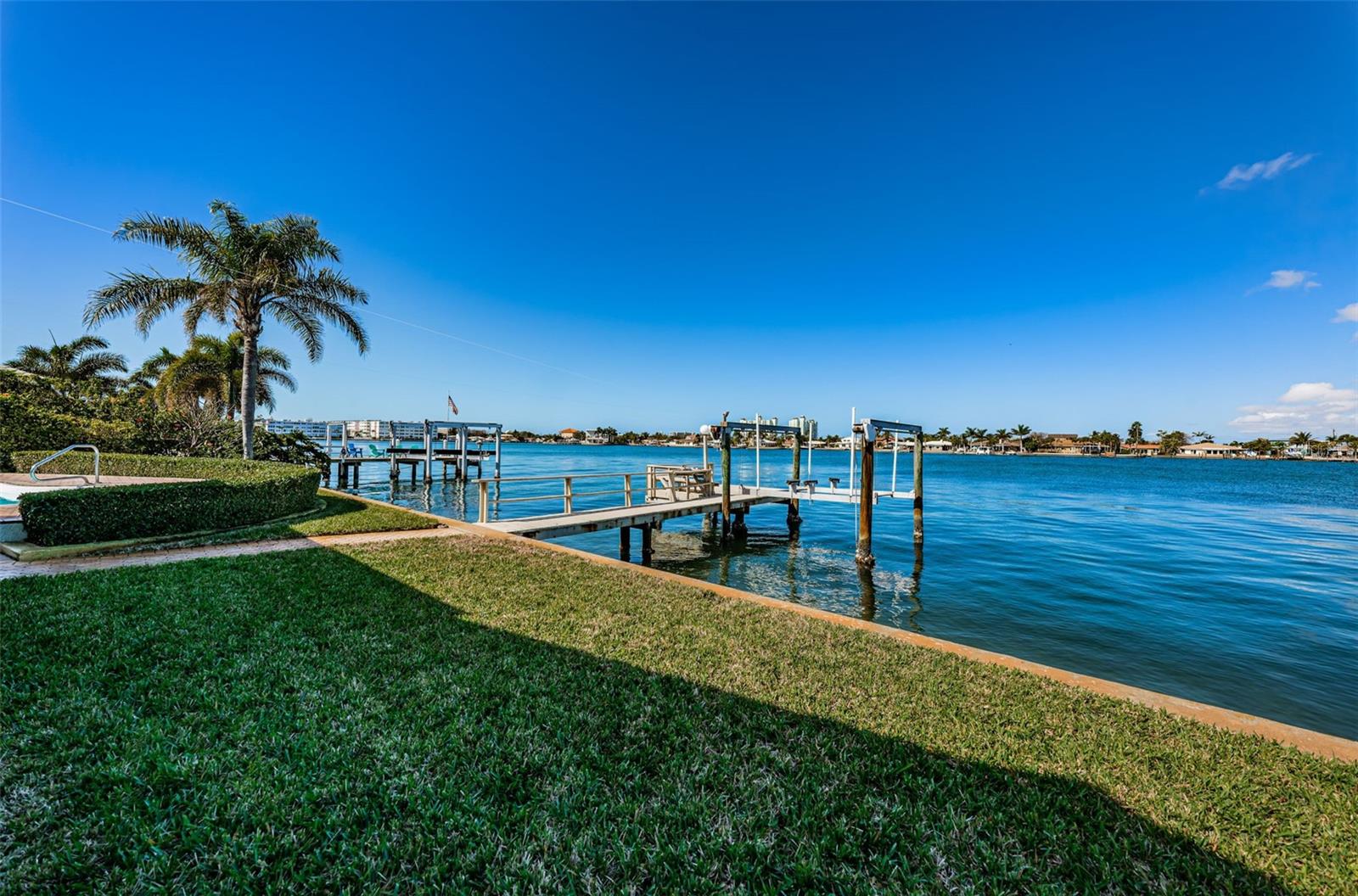BRIGHTWATER BEACH ESTATES 1ST ADD - Residential