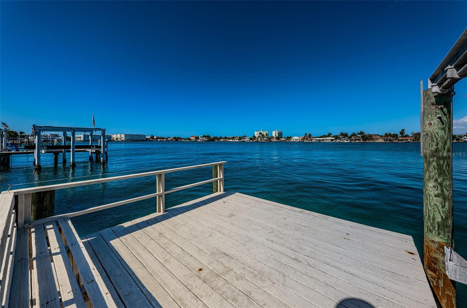 BRIGHTWATER BEACH ESTATES 1ST ADD - Residential