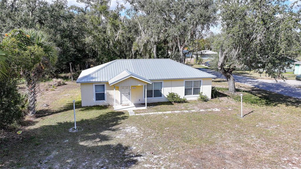 Photo of 3 W Myrtle Street, Arcadia, FL 34266 (MLS # C7521409)