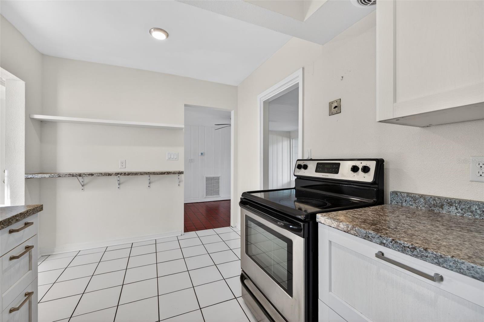 KEYSTONE MANOR REV - Residential