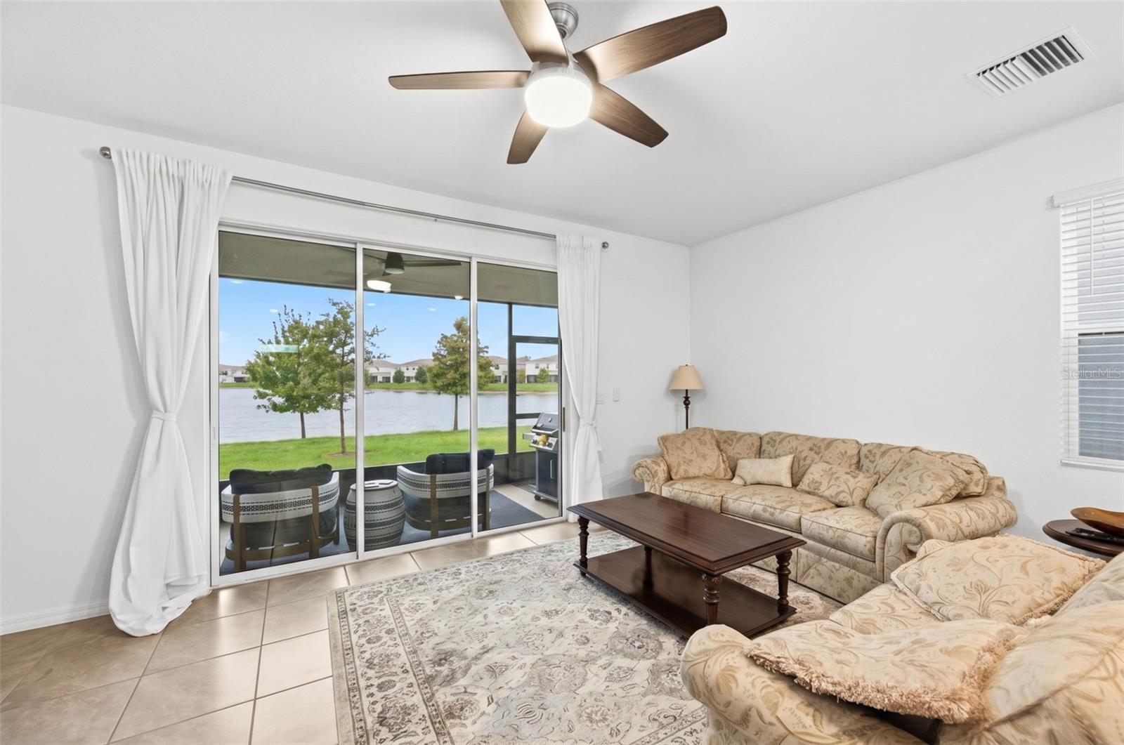 369 MANGROVE SHADE CIRCLE