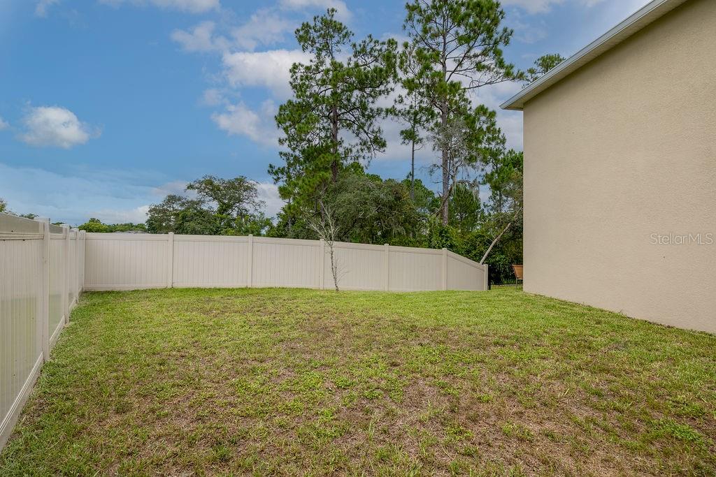 Photo 8 of 38 of 803 BAYLOR DRIVE house