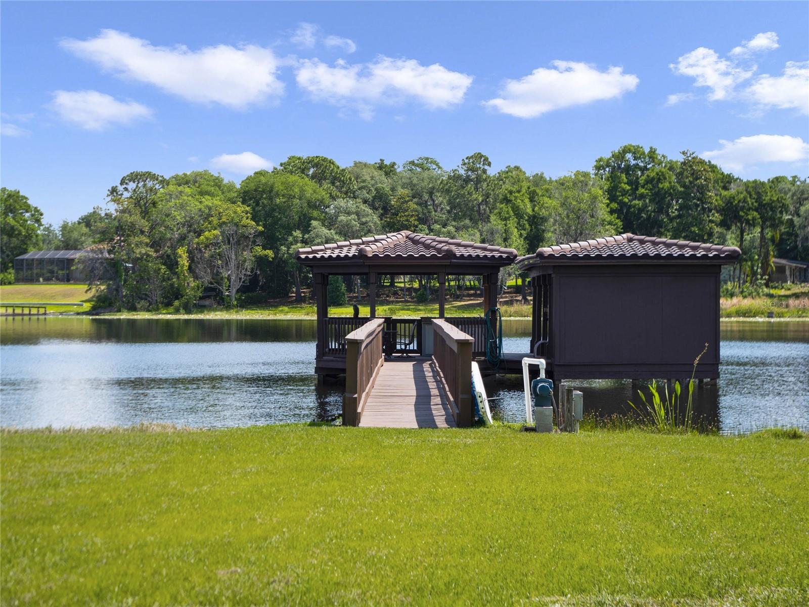 LAKE MARKHAM PRESERVE - Residential