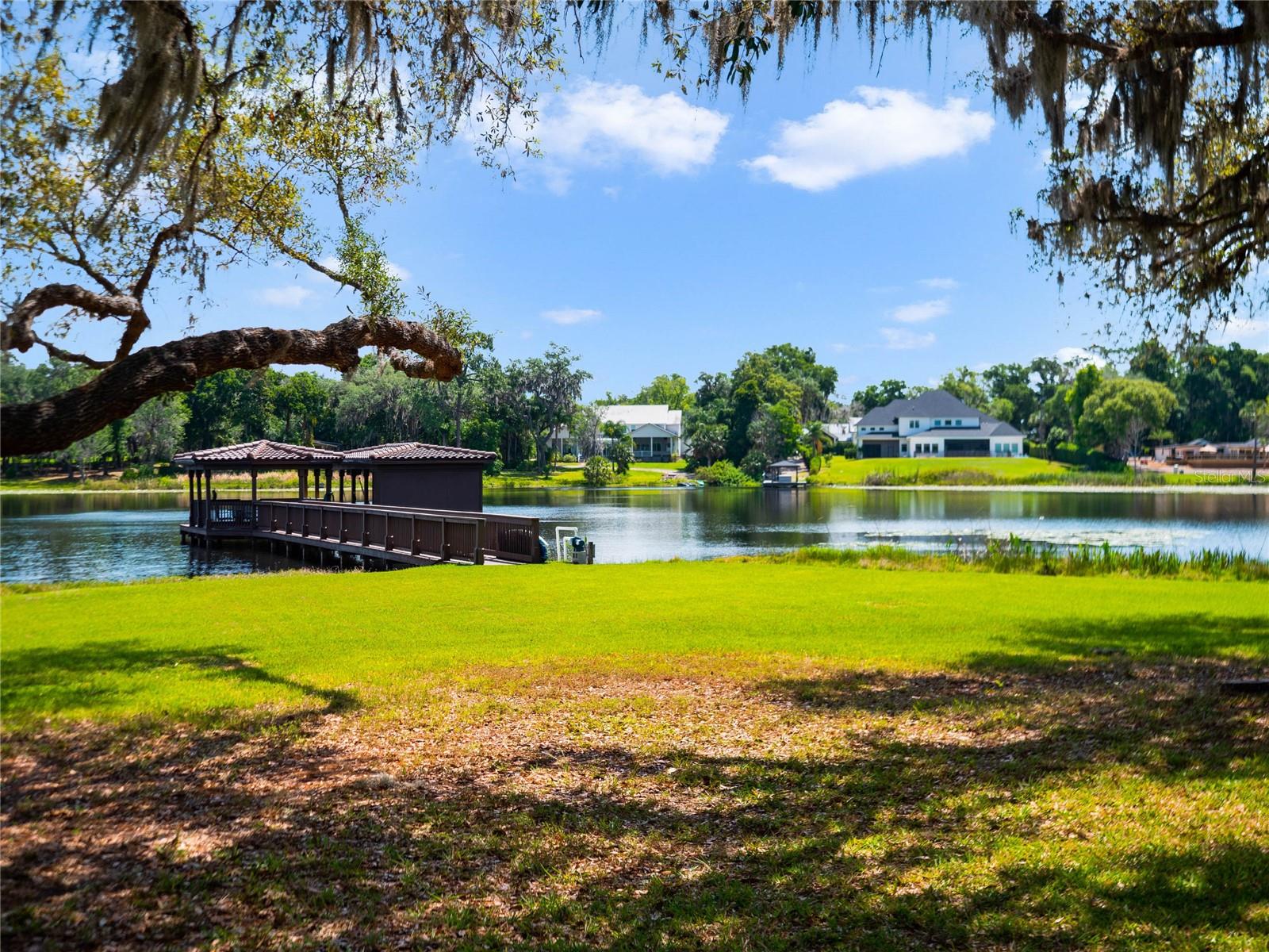 LAKE MARKHAM PRESERVE - Residential