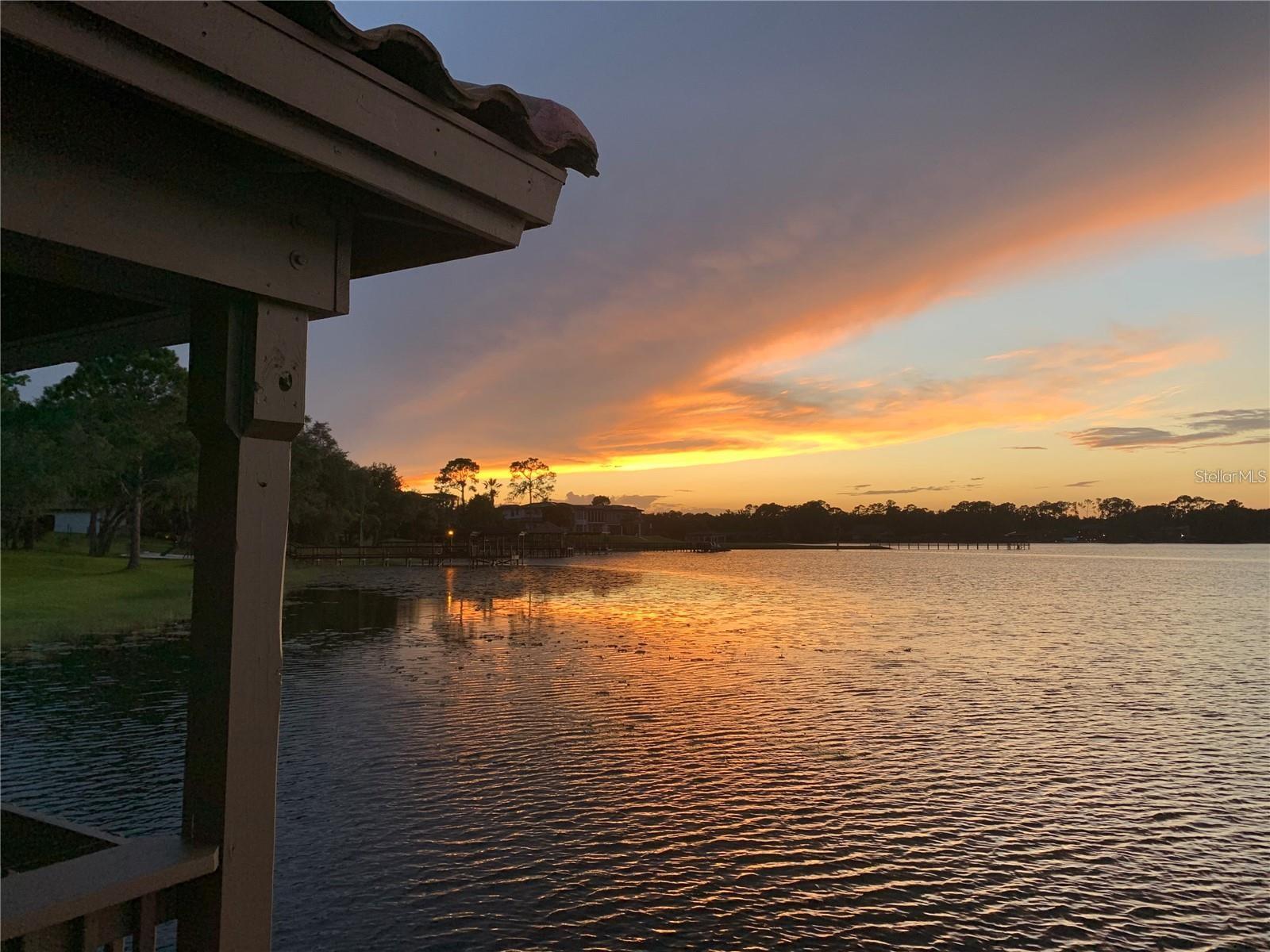 LAKE MARKHAM PRESERVE - Residential