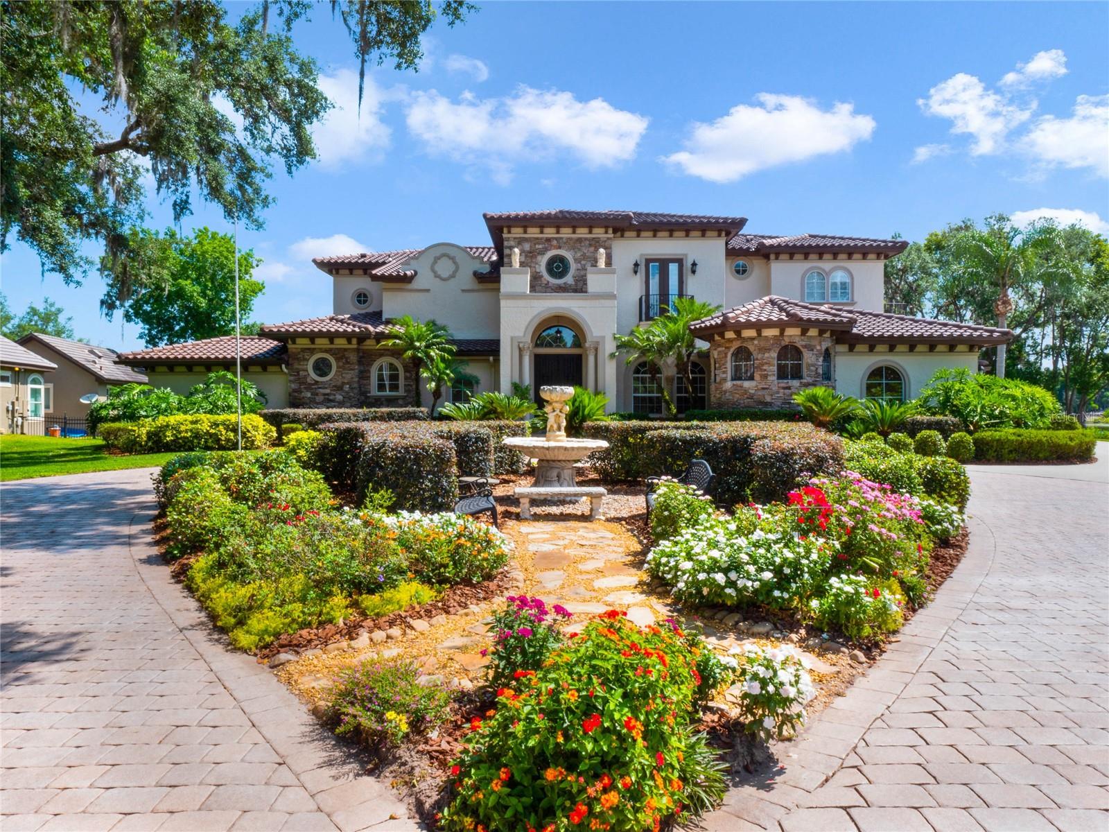 LAKE MARKHAM PRESERVE - Residential