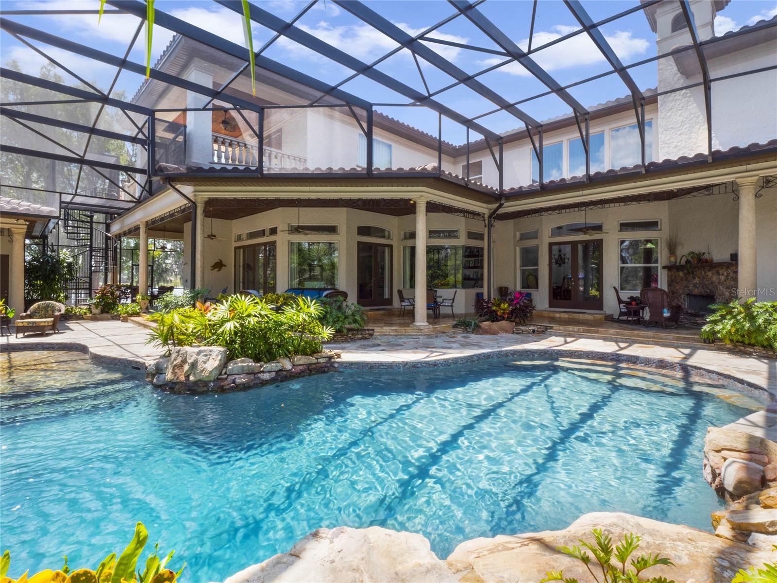 LAKE MARKHAM PRESERVE - Residential