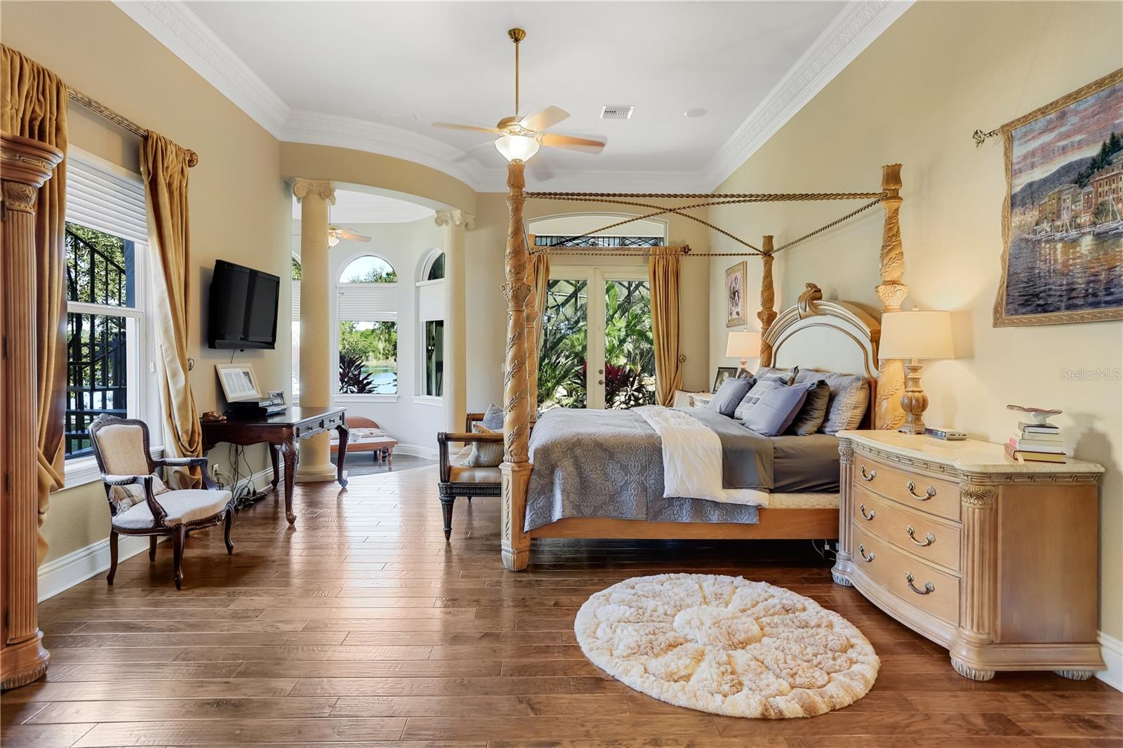 LAKE MARKHAM PRESERVE - Residential