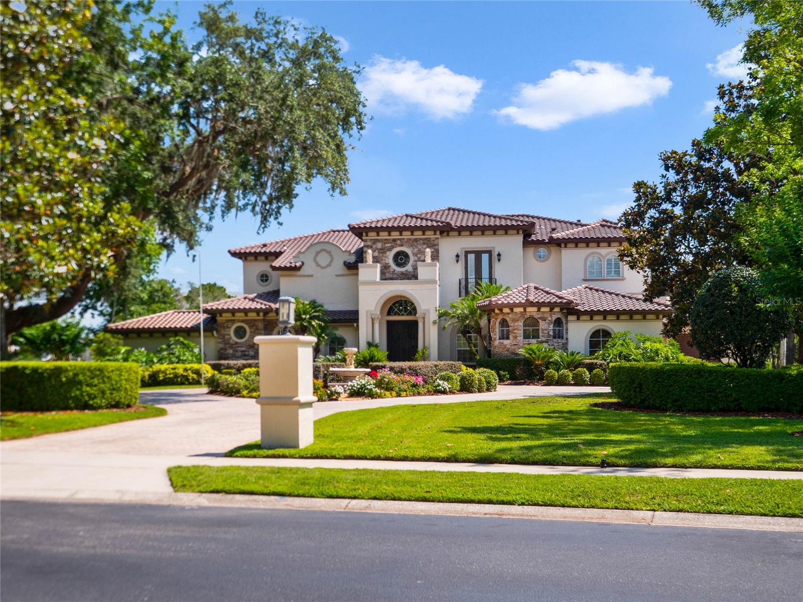 1911 LAKE MARKHAM PRESERVE TRAIL