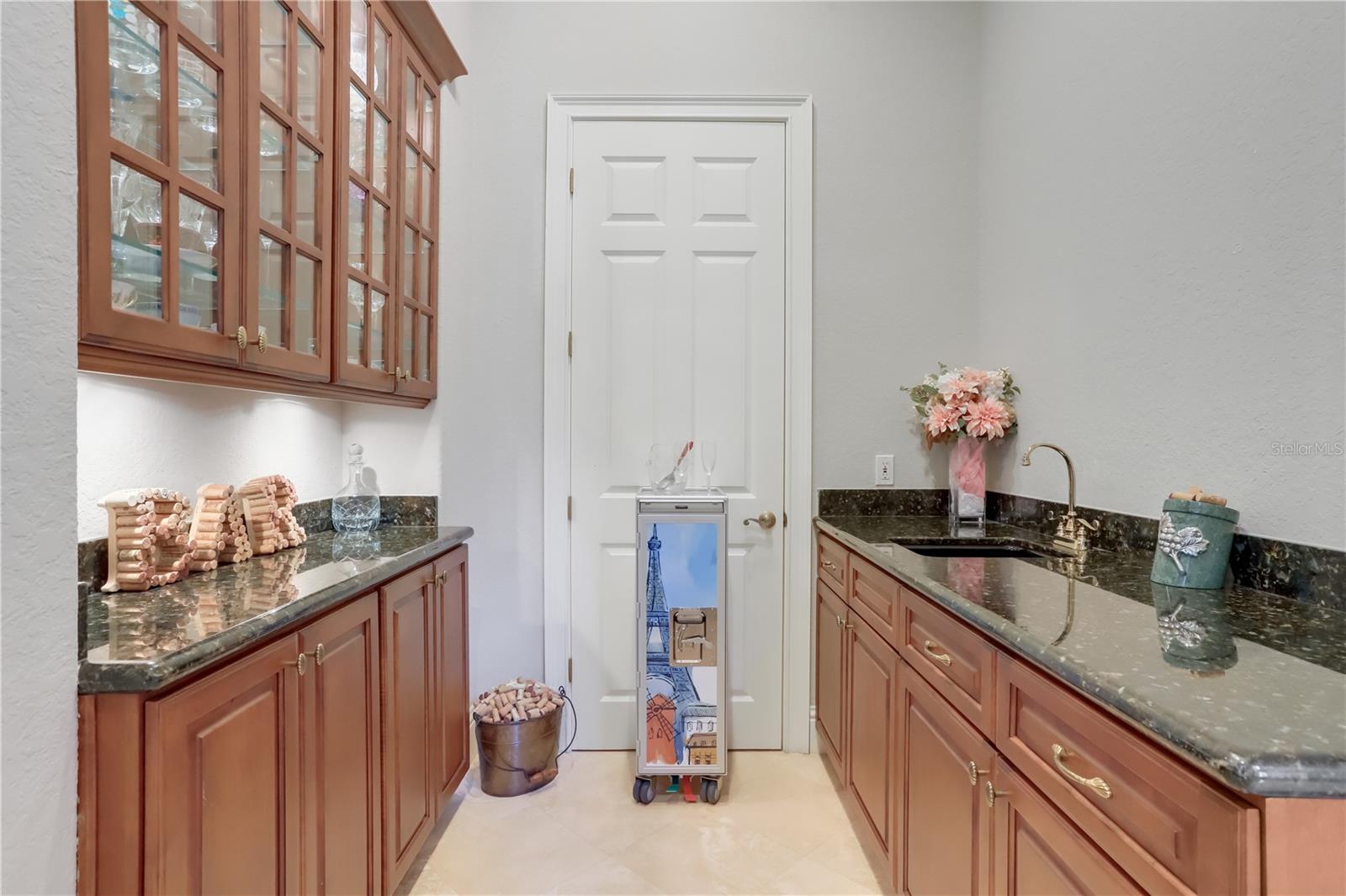 LAKE MARKHAM PRESERVE - Residential