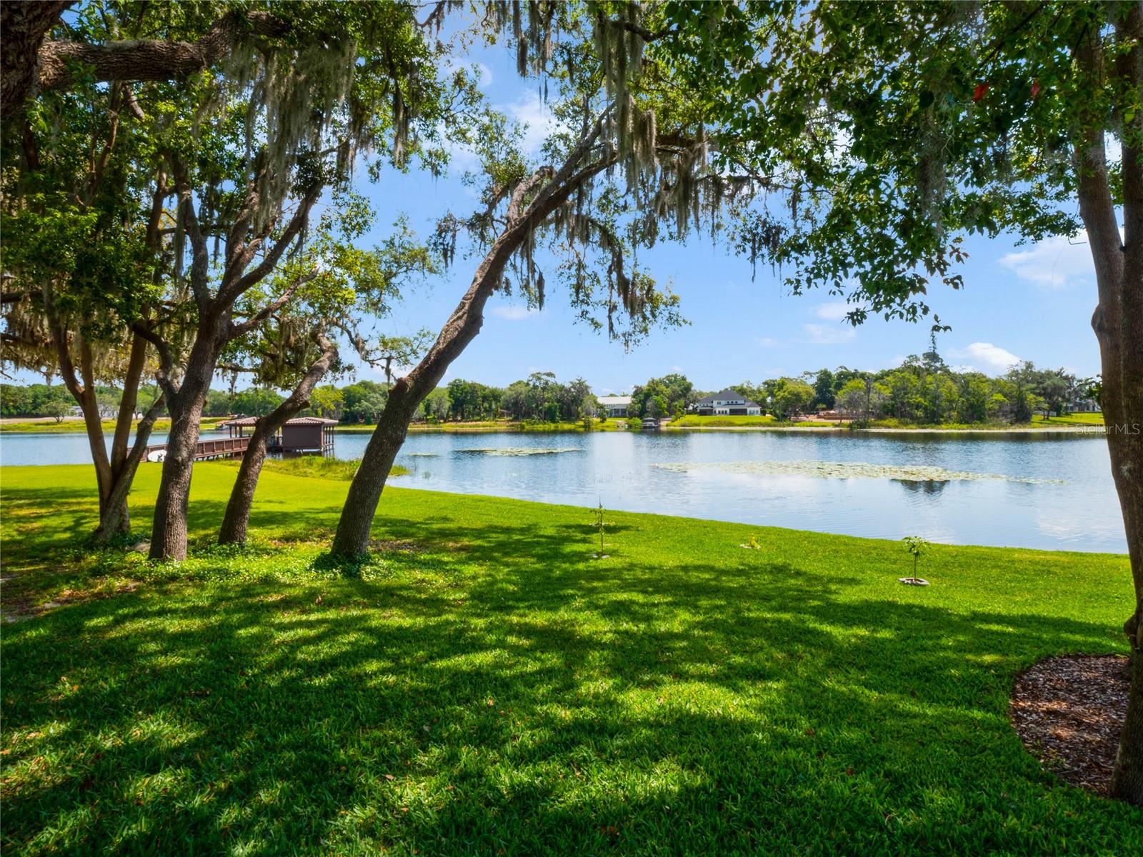 LAKE MARKHAM PRESERVE - Residential