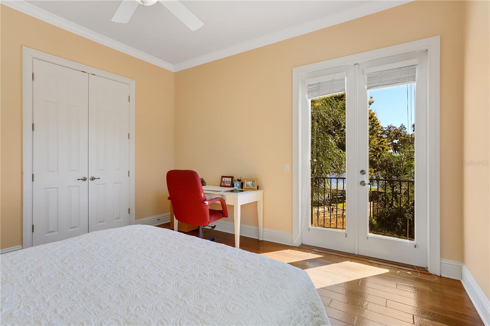 LAKE MARKHAM PRESERVE - Residential