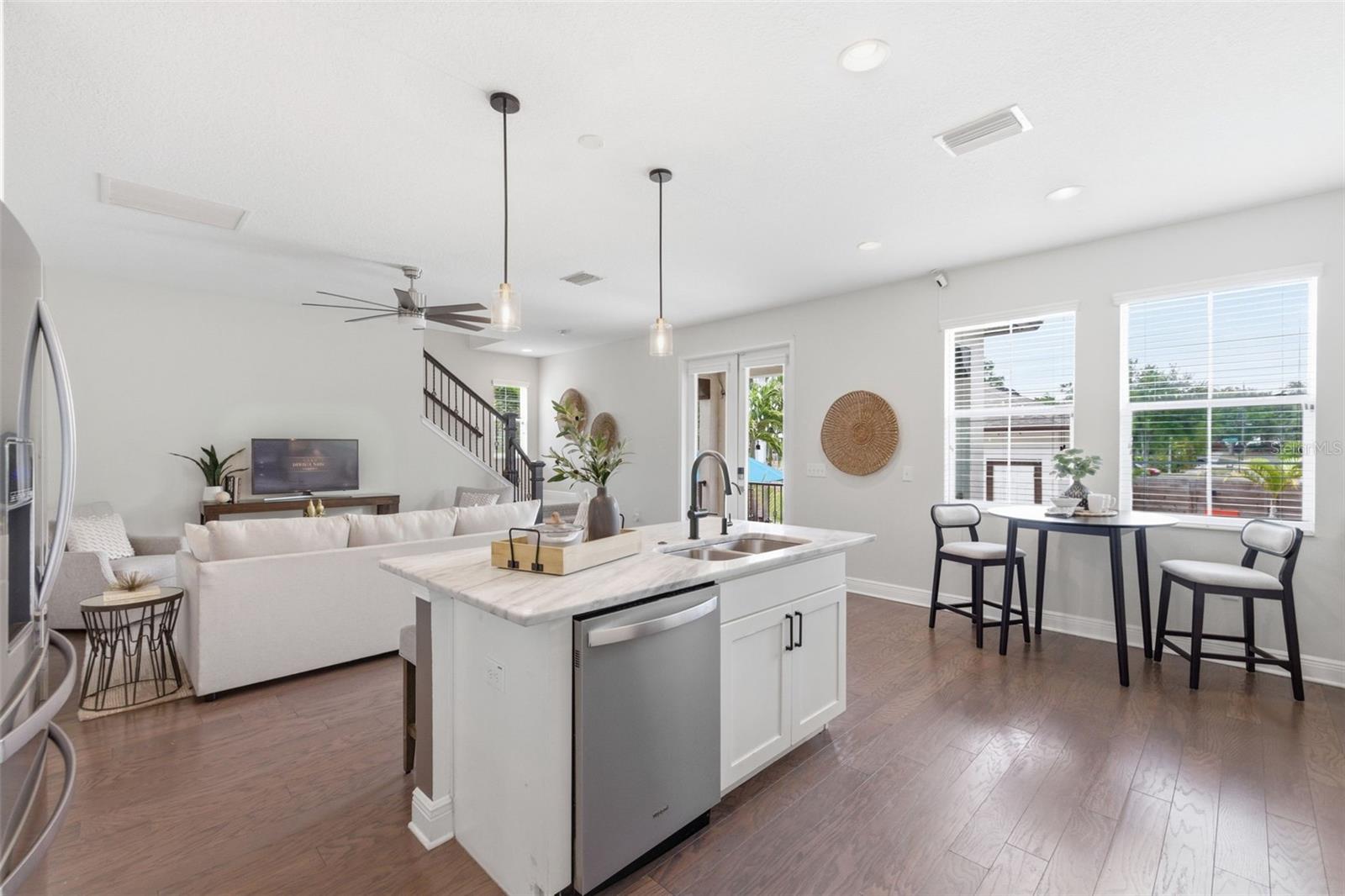 GIBBS ADD TO INGLESIDE - Residential