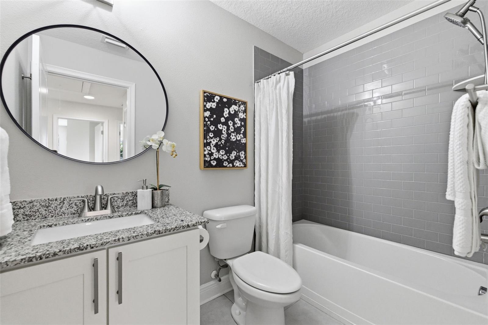 GIBBS ADD TO INGLESIDE - Residential