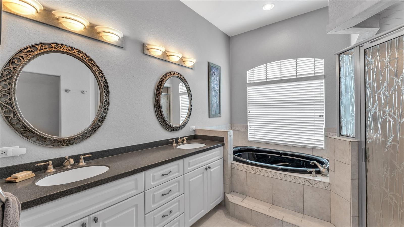 FAIRWAY OAKS FIRST ADD - Residential